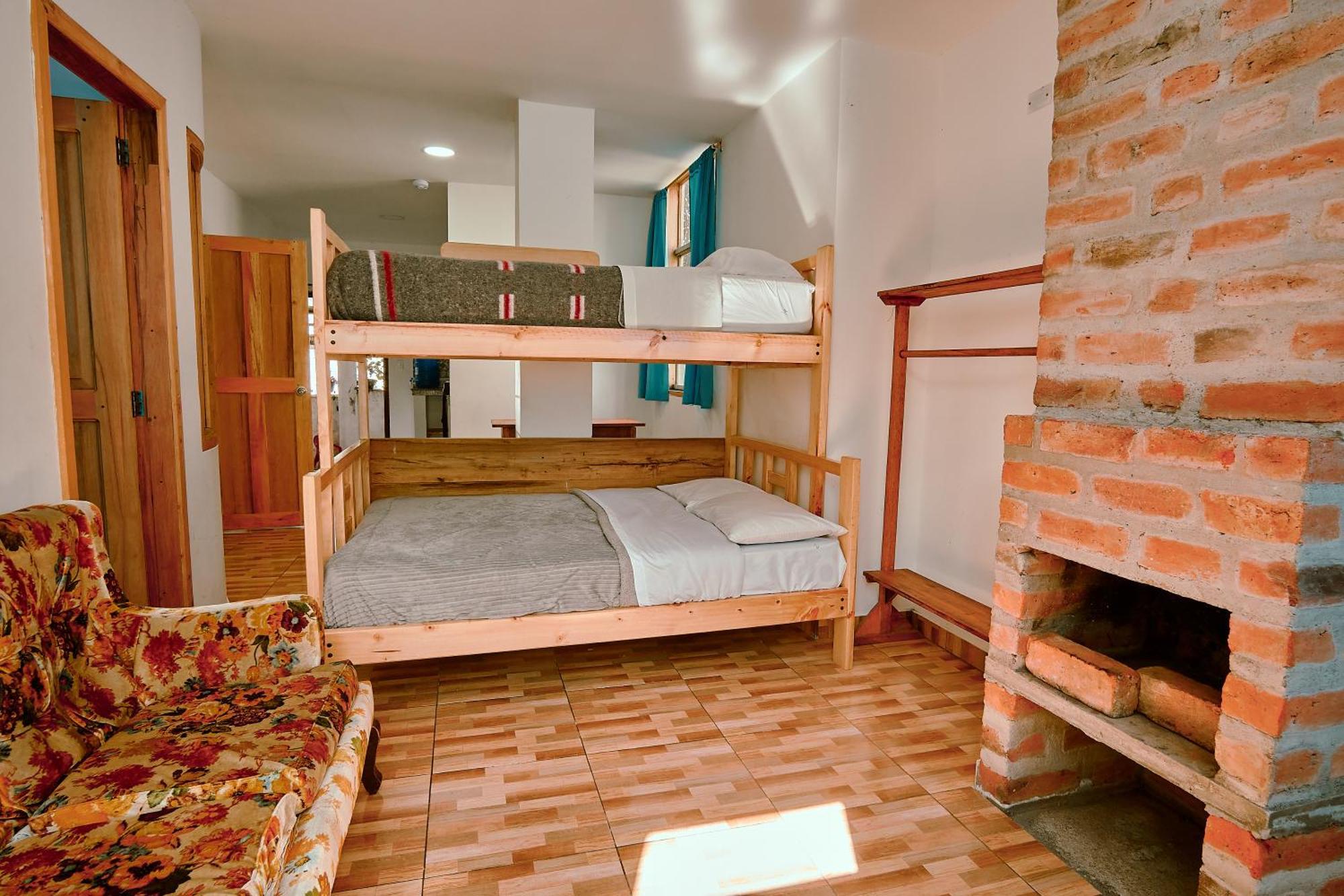 Backpackers-Balcones-River-Lodge Banos  Ngoại thất bức ảnh